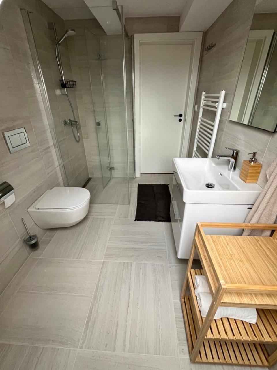 Sanky Apartmany Liberec Esterno foto