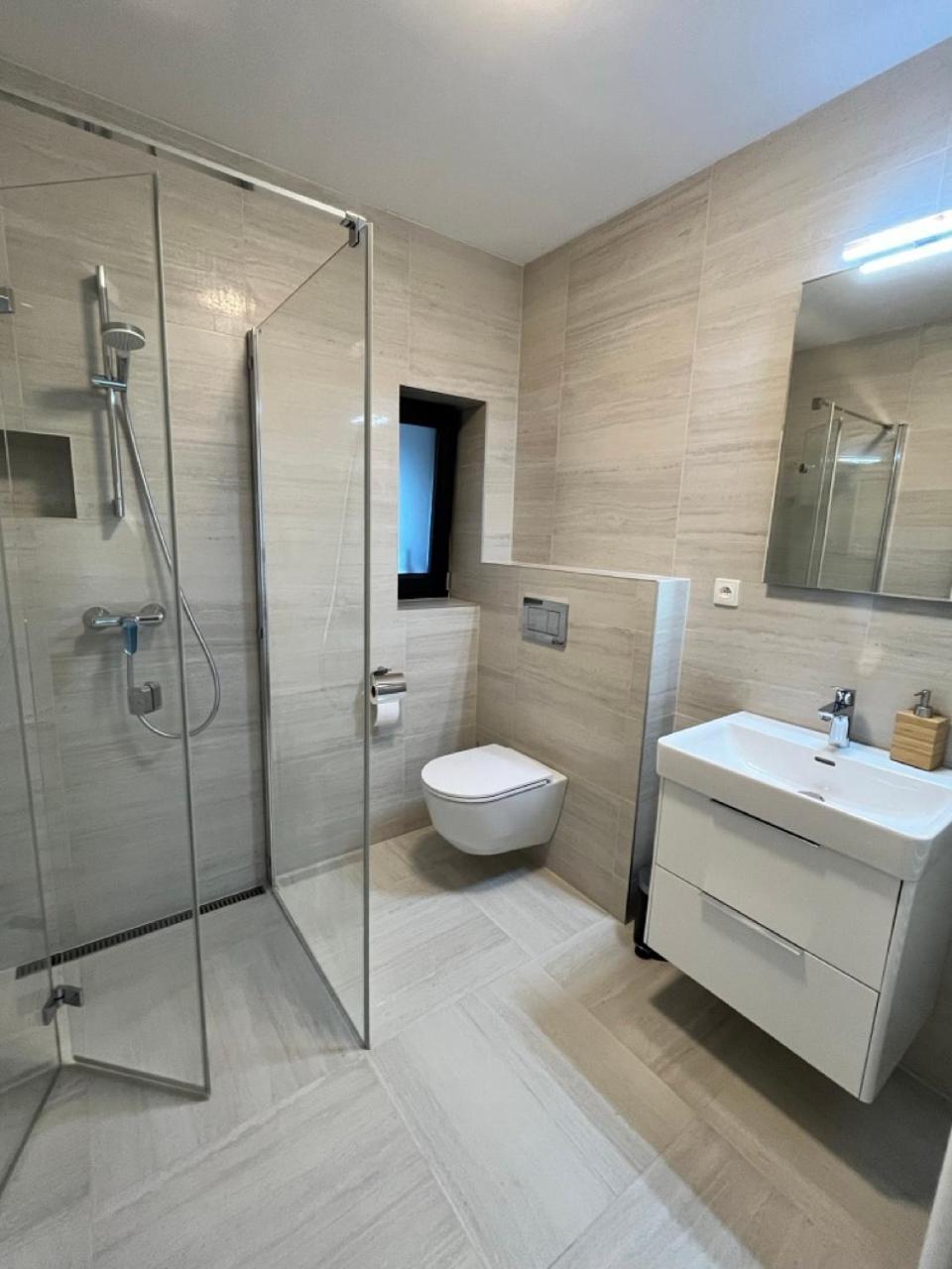 Sanky Apartmany Liberec Esterno foto